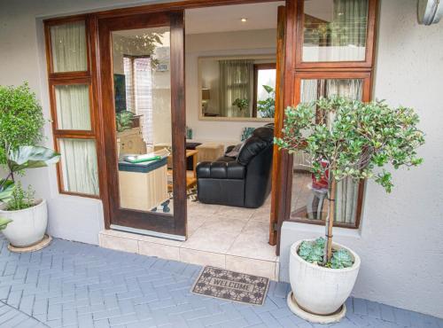 Entrada, Stay @ Honeytree in Edenvale Entrada, Stay @ Honeytree in Edenvale
