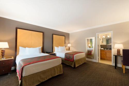 Ramada by Wyndham Miami Springs/Miami International Airport in Miami (FL) Ramada by Wyndham Miami Springs/Miami International Airport in Miami (FL)