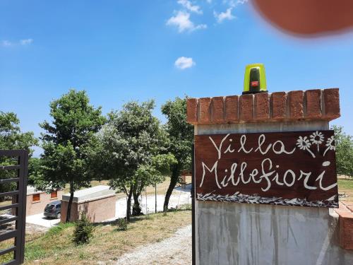VILLA MILLEFIORI in Bomba VILLA MILLEFIORI in Bomba