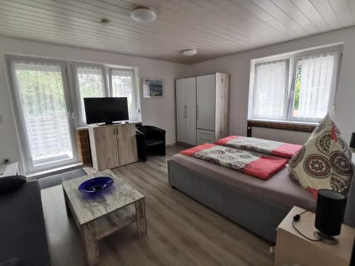 Guestroom, Pension Haus Erika in Cuxhaven Guestroom, Pension Haus Erika in Cuxhaven