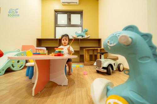 Lasten klubi, CAO BANG ECO HOUSE in Cao Bang Lasten klubi, CAO BANG ECO HOUSE in Cao Bang