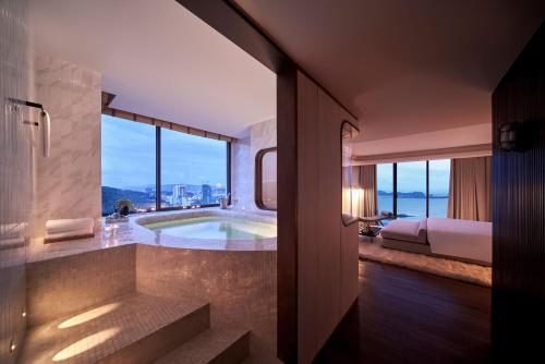 Facilities, The Yacht Hotel by DC in Hạ Long Facilities, The Yacht Hotel by DC in Hạ Long