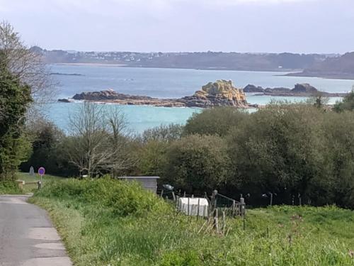 Εξωτερική όψη, Maison de 2 chambres a Guimaec a 500 m de la plage avec vue sur la mer jardin amenage et wifi in Guimaëc Εξωτερική όψη, Maison de 2 chambres a Guimaec a 500 m de la plage avec vue sur la mer jardin amenage et wifi in Guimaëc