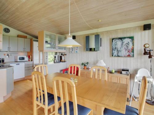 Holiday Home Lissi - 700m from the sea by Interhome in Ebeltoft Holiday Home Lissi - 700m from the sea by Interhome in Ebeltoft