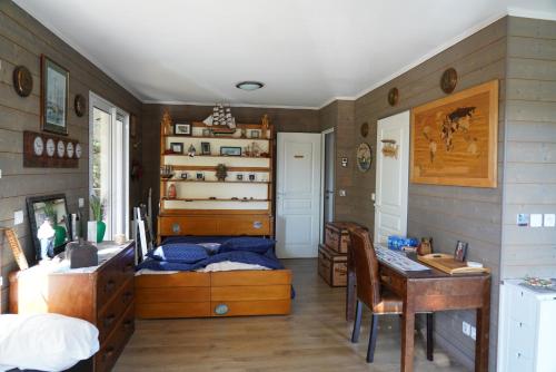 Studio independant in Joinville-le-Pont Studio independant in Joinville-le-Pont