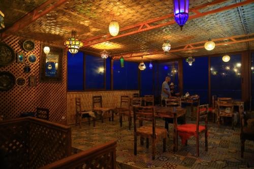 바/라운지, A Casa da mare in 엘 자디다 바/라운지, A Casa da mare in 엘 자디다