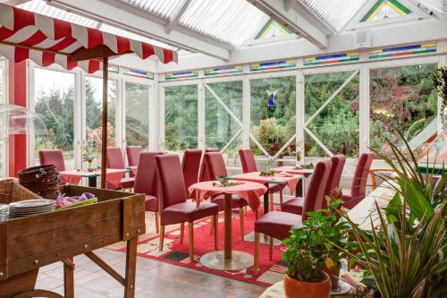 Restaurante, Hotel & Kurpension Weiss in Bad Tatzmannsdorf Restaurante, Hotel & Kurpension Weiss in Bad Tatzmannsdorf