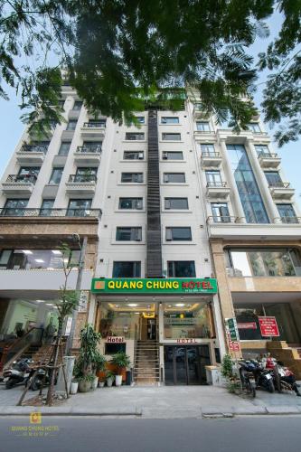 Quang Chung Hotel Le Van Thiem in Trung Hoa Nhan Chinh Quang Chung Hotel Le Van Thiem in Trung Hoa Nhan Chinh