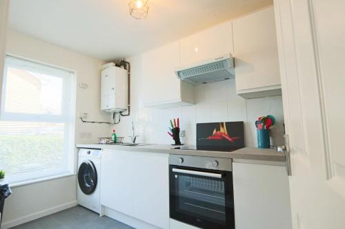 Mutfak, 2 Bedroom house in Bradley Stoke- Hopewell in Bradley Stoke Mutfak, 2 Bedroom house in Bradley Stoke- Hopewell in Bradley Stoke