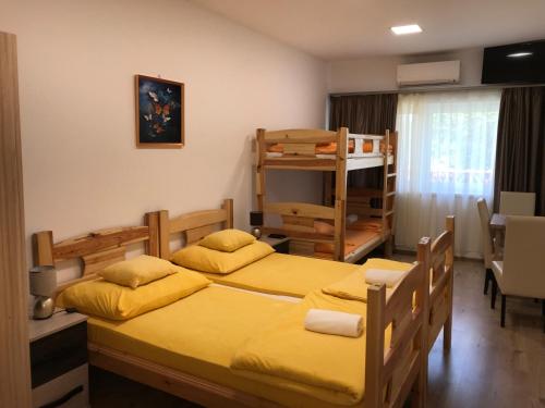 Tó-Party Apartman (To-Party Apartman) in Kiszombor Tó-Party Apartman (To-Party Apartman) in Kiszombor