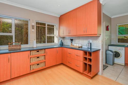 Coney Glen Penthouse in The Heads Coney Glen Penthouse in The Heads