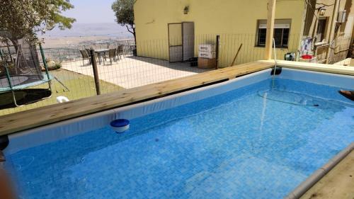 וילה פינתית עם נוף פאנורמי לכנרת in Nof ha-Yarden וילה פינתית עם נוף פאנורמי לכנרת in Nof ha-Yarden