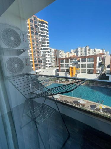 Balcony/terrace, Mersin condominium Life City with pool and sea in Erdemli Balcony/terrace, Mersin condominium Life City with pool and sea in Erdemli