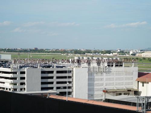 Nearby attraction, RoomQuest IT Square Don Mueang Airport near Immigration 1 Division Nearby attraction, RoomQuest IT Square Don Mueang Airport near Immigration 1 Division