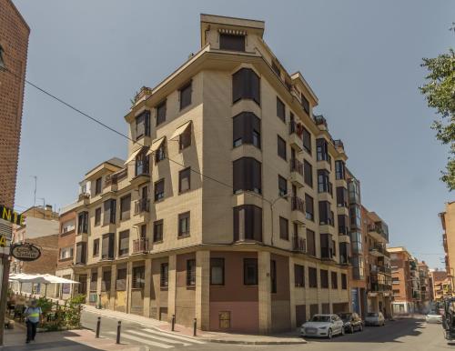 Bright Modern -1Bedroom 1Bath -Cuatro Caminos