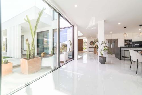 ห้องส่วนกลางสำหรับนั่งเล่น/ดูทีวี, Villa Arrabida in เซซิมบรา ห้องส่วนกลางสำหรับนั่งเล่น/ดูทีวี, Villa Arrabida in เซซิมบรา