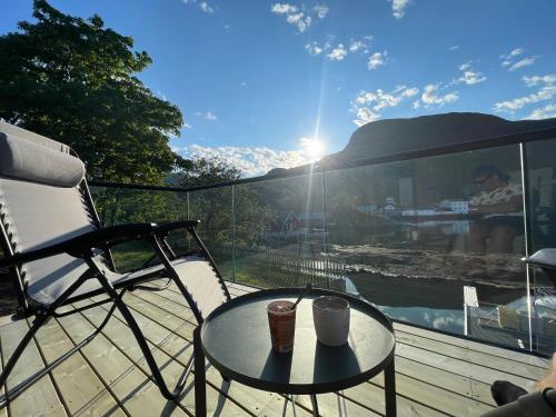 Kilátás, Lofotenvilla by the sea - Luksuriøs sjøvilla I naturskjønne omgivelser in Sorvagen Kilátás, Lofotenvilla by the sea - Luksuriøs sjøvilla I naturskjønne omgivelser in Sorvagen