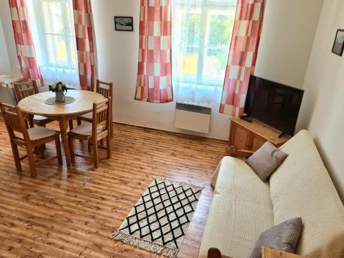 Úzkokolejky - apartmány Nová Bystřice (Uzkokolejky - apartmany Nova Bystrice) in 新比斯特里察 Úzkokolejky - apartmány Nová Bystřice (Uzkokolejky - apartmany Nova Bystrice) in 新比斯特里察