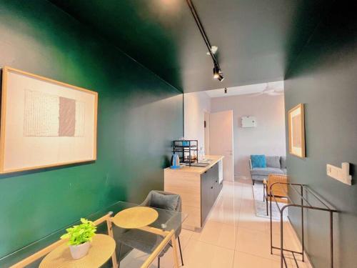 Kitchen, Studio Staycation D'Sara @ Linked MRT, Near Thomson Hospital & Sungai Buloh Hospital in Sungai Buloh Kitchen, Studio Staycation D'Sara @ Linked MRT, Near Thomson Hospital & Sungai Buloh Hospital in Sungai Buloh