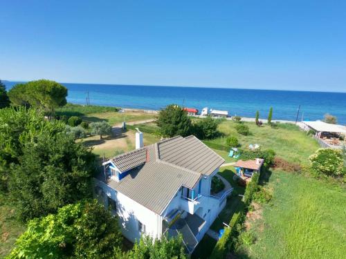 Villa Vasiliki in Paralia Skotinas Villa Vasiliki in Paralia Skotinas