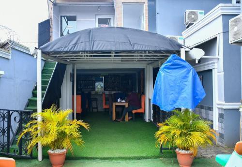 Зовнішній вигляд готелю, Shamrock Manor The Residence in Бенін Зовнішній вигляд готелю, Shamrock Manor The Residence in Бенін