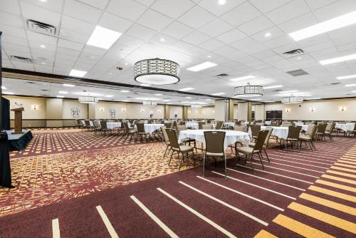 Banquet hall, Thousand Hills Resort Hotel in Branson (MO) Banquet hall, Thousand Hills Resort Hotel in Branson (MO)