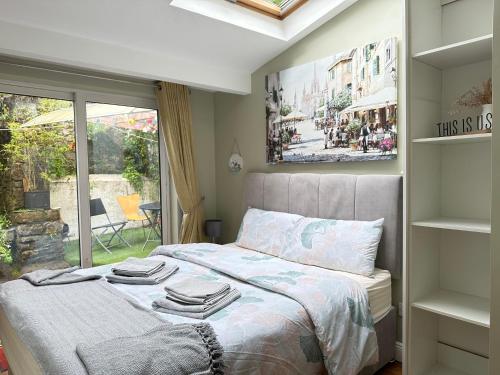 Номер, Centre of Killaloe Village, Lovely Apartment in Шаннон Номер, Centre of Killaloe Village, Lovely Apartment in Шаннон