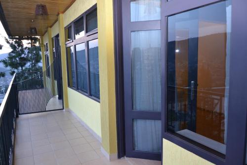 Balcony/terrace, Gloria Hotel in Kigali Balcony/terrace, Gloria Hotel in Kigali