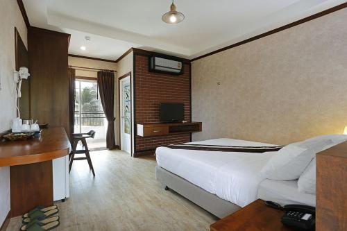RoomQuest Chonburi Laem Chabang in Bang La Mung RoomQuest Chonburi Laem Chabang in Bang La Mung