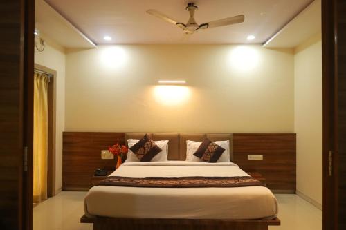 Guestroom, Dadra Resort in Dadra Guestroom, Dadra Resort in Dadra
