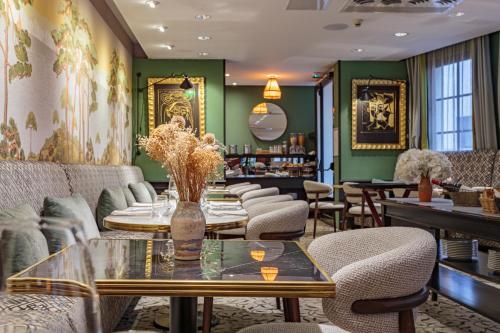 레스토랑, Grand Tonic Hotel & SPA NUXE in 비아리츠 레스토랑, Grand Tonic Hotel & SPA NUXE in 비아리츠