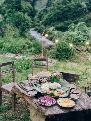 Lũng Mười Homestay (Lung Muoi Homestay) in Ba Be Lũng Mười Homestay (Lung Muoi Homestay) in Ba Be