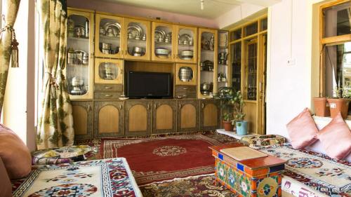 Facilities, Sia La Guest House in Leh Facilities, Sia La Guest House in Leh