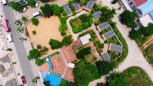 Surrounding environment, Ha Phuong Homestay in Lang Co Surrounding environment, Ha Phuong Homestay in Lang Co