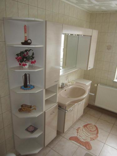 Bathroom, Haus am Bach Arnsfeld in Mildenau Bathroom, Haus am Bach Arnsfeld in Mildenau