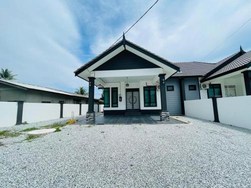 Syakila Homestay in Kedai Buluh Syakila Homestay in Kedai Buluh