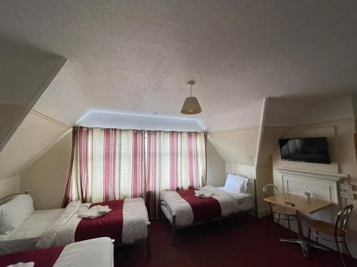 ST NICHOLAS HOTEL in Wembley ST NICHOLAS HOTEL in Wembley