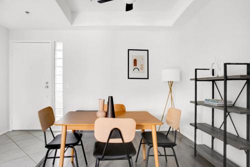 Facilities, Sherman Oaks 2BR w WD nr WF TJ LAX-778 in Sherman Oaks Facilities, Sherman Oaks 2BR w WD nr WF TJ LAX-778 in Sherman Oaks