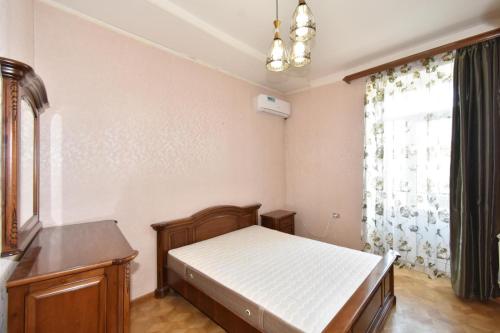 Paronyan sreet, 2 bedrooms Spacious apartment PA133