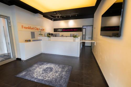 ทัศนียภาพภายนอกโรงแรม, Hotel Düsseldorfer Hof (Hotel Dusseldorfer Hof) near อาคารหลัก ทัศนียภาพภายนอกโรงแรม, Hotel Düsseldorfer Hof (Hotel Dusseldorfer Hof) near อาคารหลัก