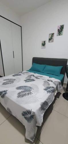 AuraMuslim Homestay Desaru Bandar Penawar Pool View with WIFI