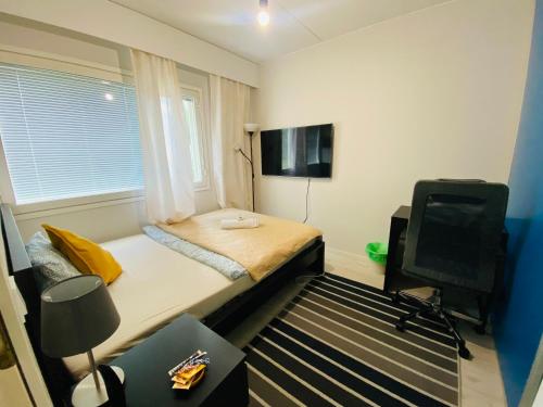 Cozy private room with free parking and sauna in Vantaa Cozy private room with free parking and sauna in Vantaa