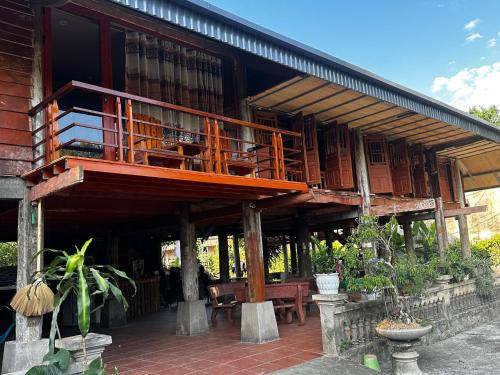 Exterior view, VuLinh Family-Homestay in Yen Binh (Yen Bai) Exterior view, VuLinh Family-Homestay in Yen Binh (Yen Bai)