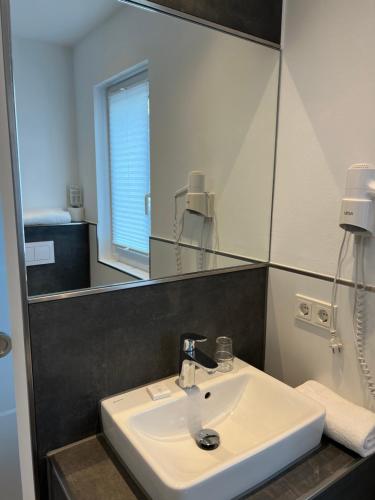 Bathroom, Hochwald Lodge in Morbach Bathroom, Hochwald Lodge in Morbach