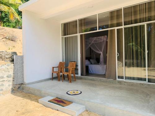 Kujaku in خليج أروجام Kujaku in خليج أروجام