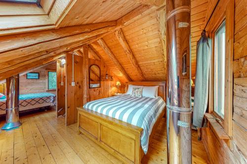 Laura's Cozy Log Cabin in Джефферсон (Нью-Хэмпшир) Laura's Cozy Log Cabin in Джефферсон (Нью-Хэмпшир)
