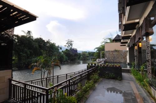 Entrance, Luta Resort Toraja in Rantepao Entrance, Luta Resort Toraja in Rantepao