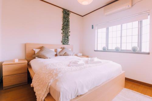 Huge Osaka Castle House - local vibes quiet area