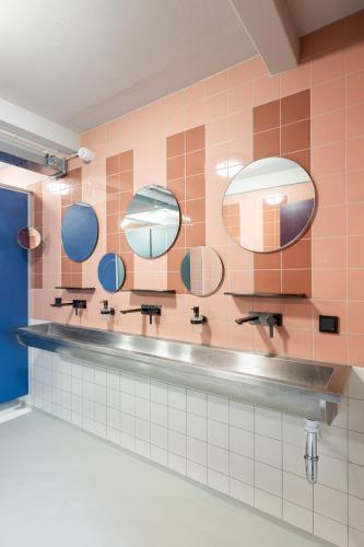 Hostel het Archief in ซโวล Hostel het Archief in ซโวล