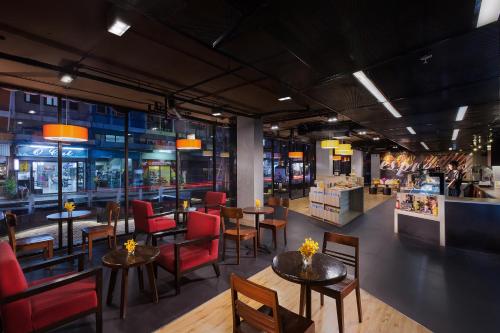 シタディーン グランド セントラル シーラーチャー4